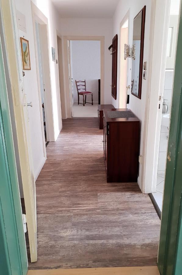 Petersen Apartment *