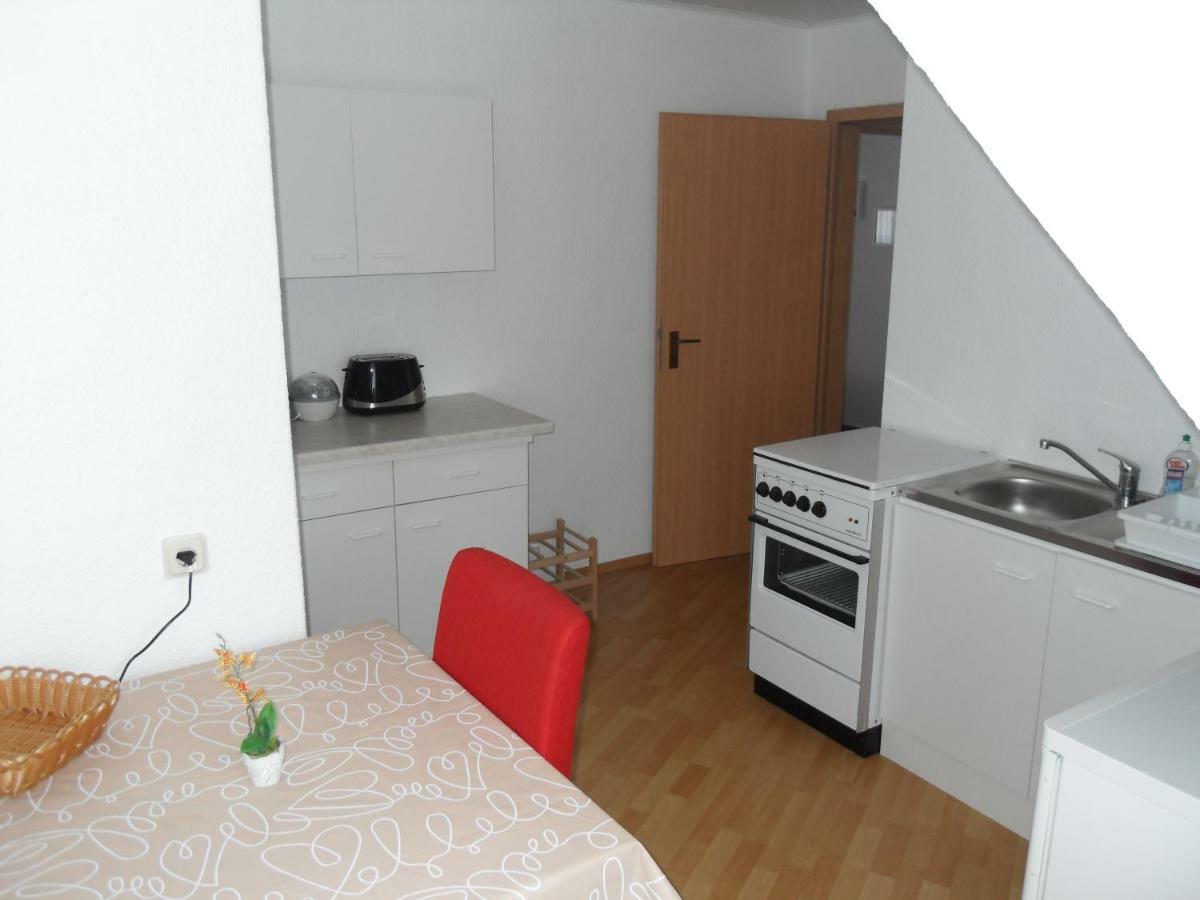 Petersen Apartment *